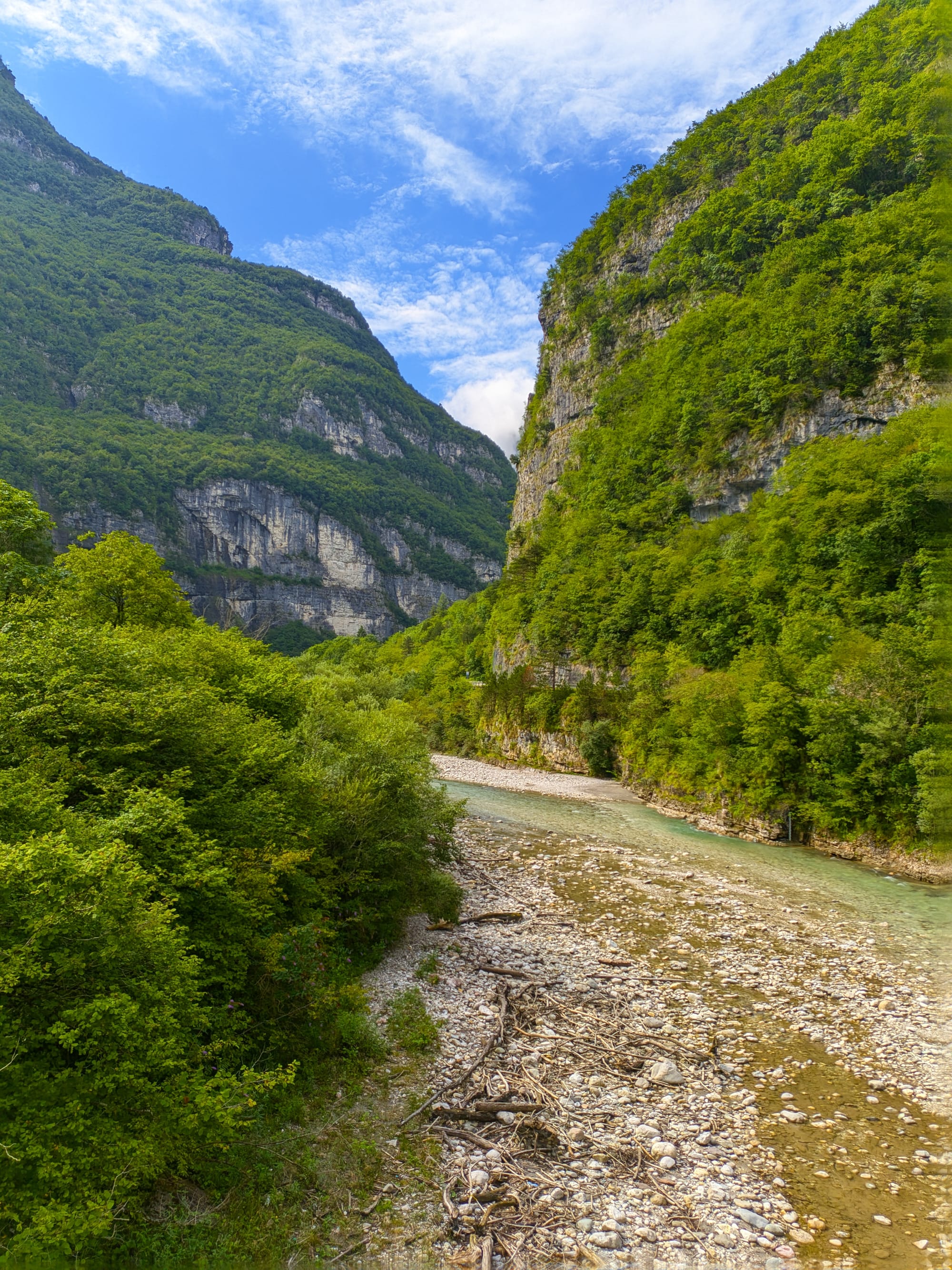 Italy – A Summer Escape, Mountain Views & a Waterfall Detour