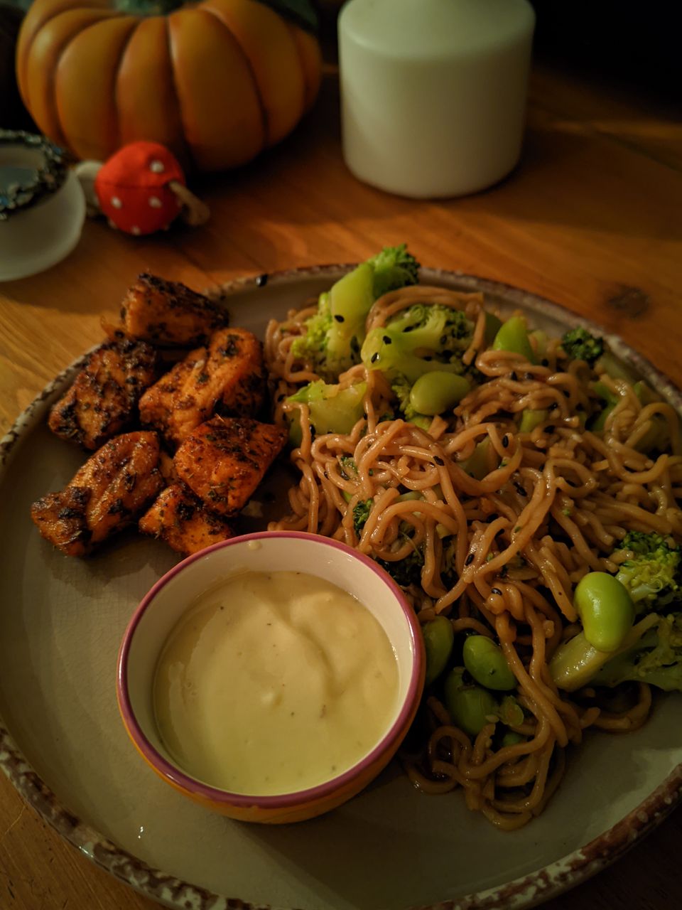 Hausgemachter Ramen-Genuss: Eine Explosion der Aromen in jedem Bissen